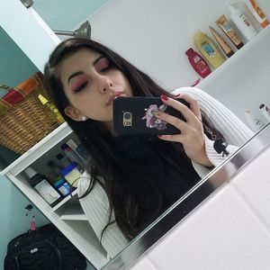 Meet your Posher, Nyomi